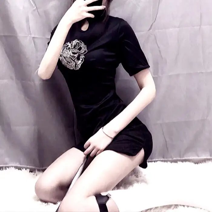 哭泣的鹦鹉
